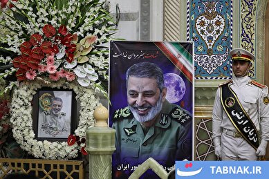 عکس: مراسم چهلمین روز شهادت امیر سپهبد شهید سید عبدالرحیم موسوی