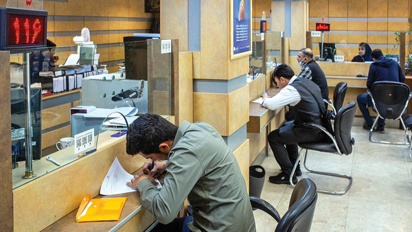 بانکها مصوبه دولت را دور زدند!