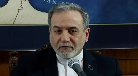 اتمام حجت عراقچی با آمریکا بر سر جنگ و با امارات درباره صلح