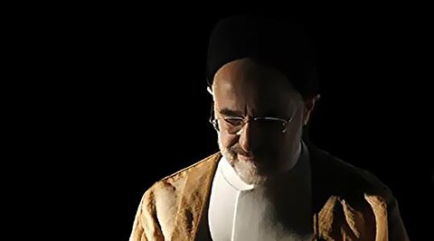 خاتمی: وطن نقطه‌ پیوند و اشتراک همه ما است