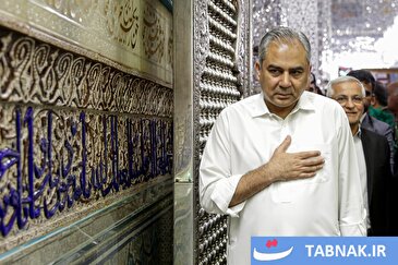 عکس: تشرف وزیر کشور پاکستان به حرم مطهر رضوی