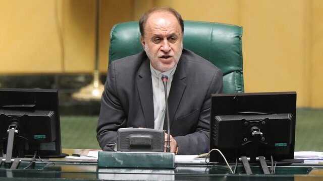 واریز اولین درآمد عوارض تنگه هرمز به حساب بانک مرکزی واریز اولین درآمد عوارض تنگه هرمز به حساب بانک مرکزی