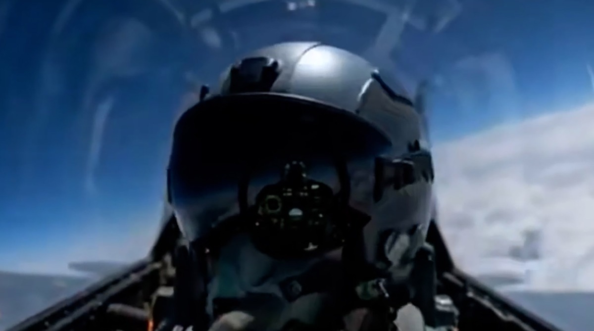 تصاویر خلبانان فارسی زبان مشارکت‌کننده در حمله به ایران