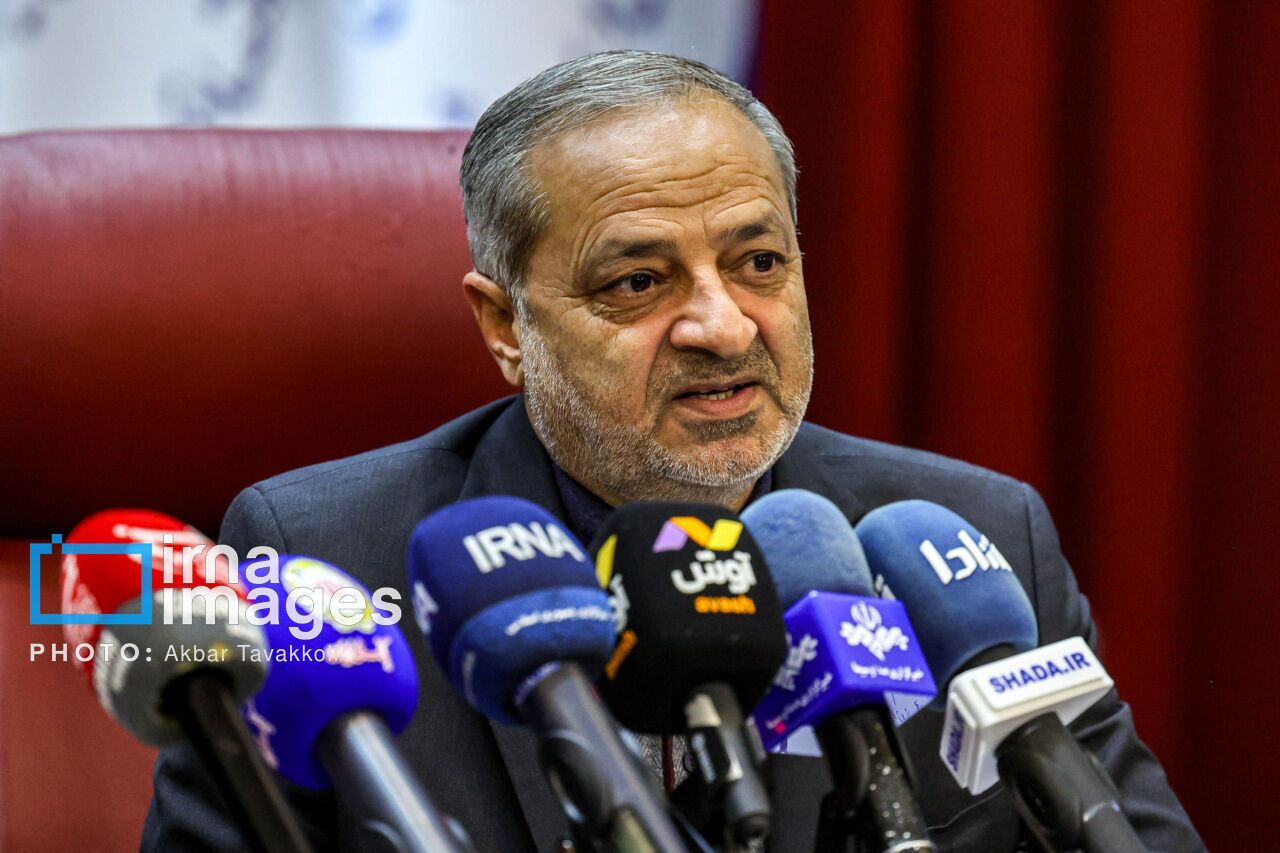 روایات جنگ تحمیلی وارد کتاب&zwnj;های درسی می&zwnj;شود