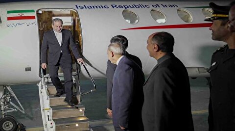 تصاویر ورود عباس عراقچی به پاکستان