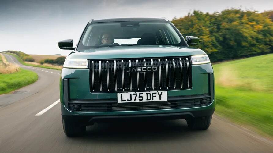 روایت تاپ&zwnj;گیر از لوکانو L7،وقتی واقعیت پشت فرمان مشخص می&zwnj;شود