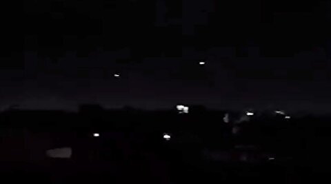 اسکورت هواپیمای عراقچی توسط جنگنده‌های پاکستان