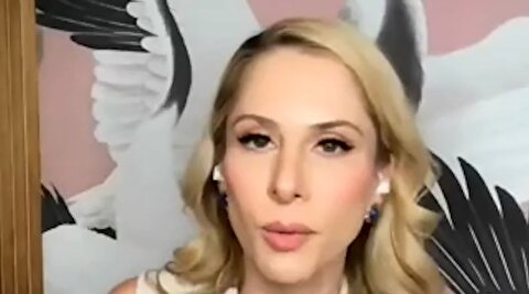 مجری آمریکایی: رضا پهلویِ آشغال نقش بزرگی داشت!