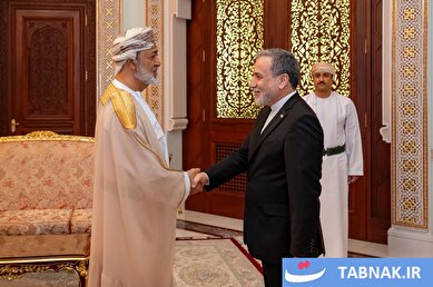 عکس: دیدار عراقچی با سلطان عمان