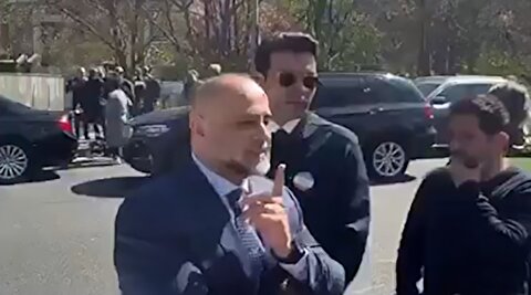 جاوید شاه نگویید، پرچم اسرائیل و ساواک نیارید!