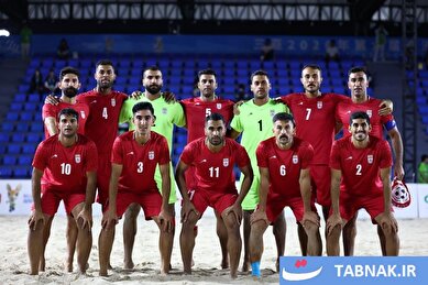 عکس: دیدار تیم های فوتبال ساحلی ایران و فلسطین