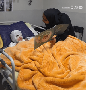 هدیه کاپیتان پرسپولیس به مجروح مدرسه میناب