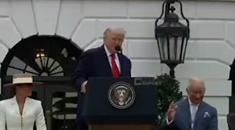 افشاگری ترامپ از کراش مادرش روی شاه انگلیس!