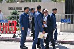 اقدام همزمان ایران برای ویزای آمریکا و کانادا/ لبخند ملی‌پوشان پشت درهای سفارت!