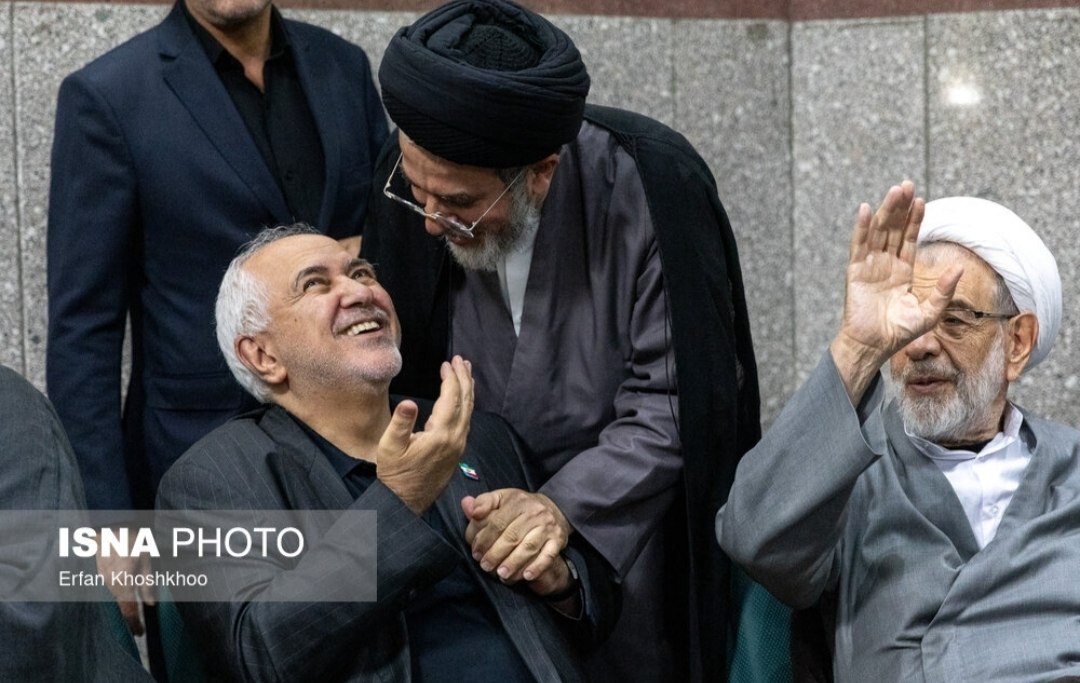 چهرههای سیاسی در مراسم ختم خواهر سیدمحمدخاتمی چهرههای سیاسی در مراسم ختم خواهر سیدمحمدخاتمی