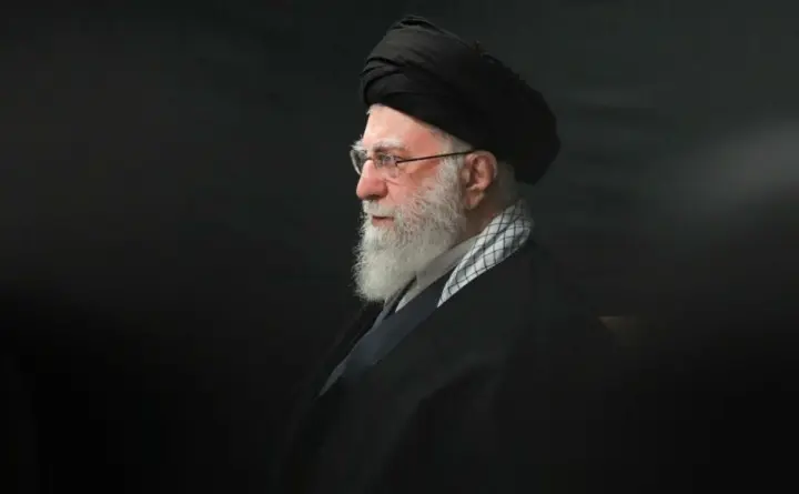 معمای قرضگرفتنهای رهبر شهید انقلاب +فیلم