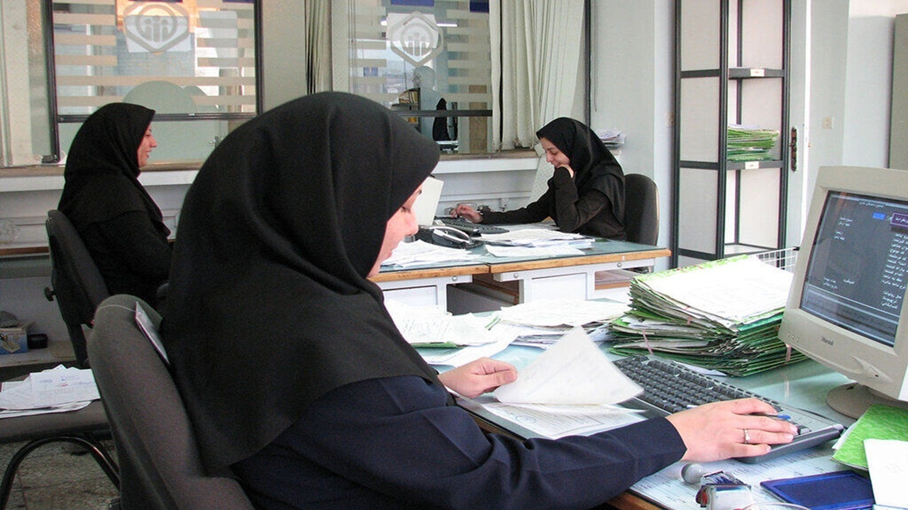 ادارات البرز دورکار می شوند+ جزییات