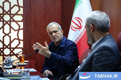 عکس: نشست تخصصی دکتر پزشکیان با وزیر اقتصاد و مدیران سازمان امور مالیاتی