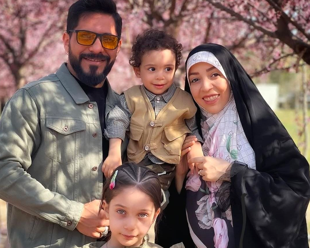 «آذر به اختیارِ» تجمعات شبانه تهران را بشناسید/ مصاحبههای خارج از قائده یک مذهبیِ وطندوست! «آذر به اختیارِ» تجمعات شبانه تهران را بشناسید/ مصاحبههای خارج از قائده یک مذهبیِ وطندوست!