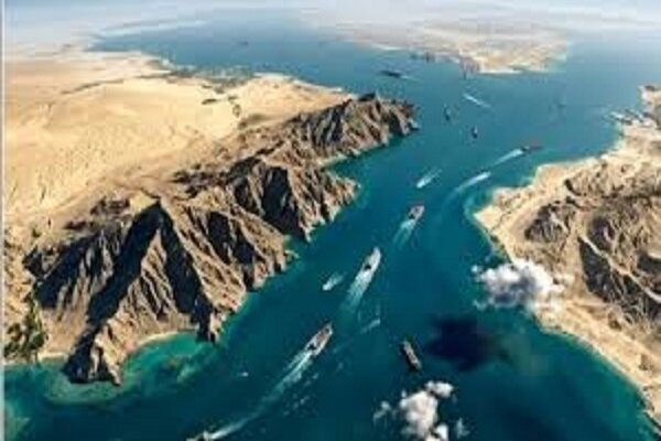 گزارش رویترز از تردد کشتی گاز مایع در تنگه هرمز