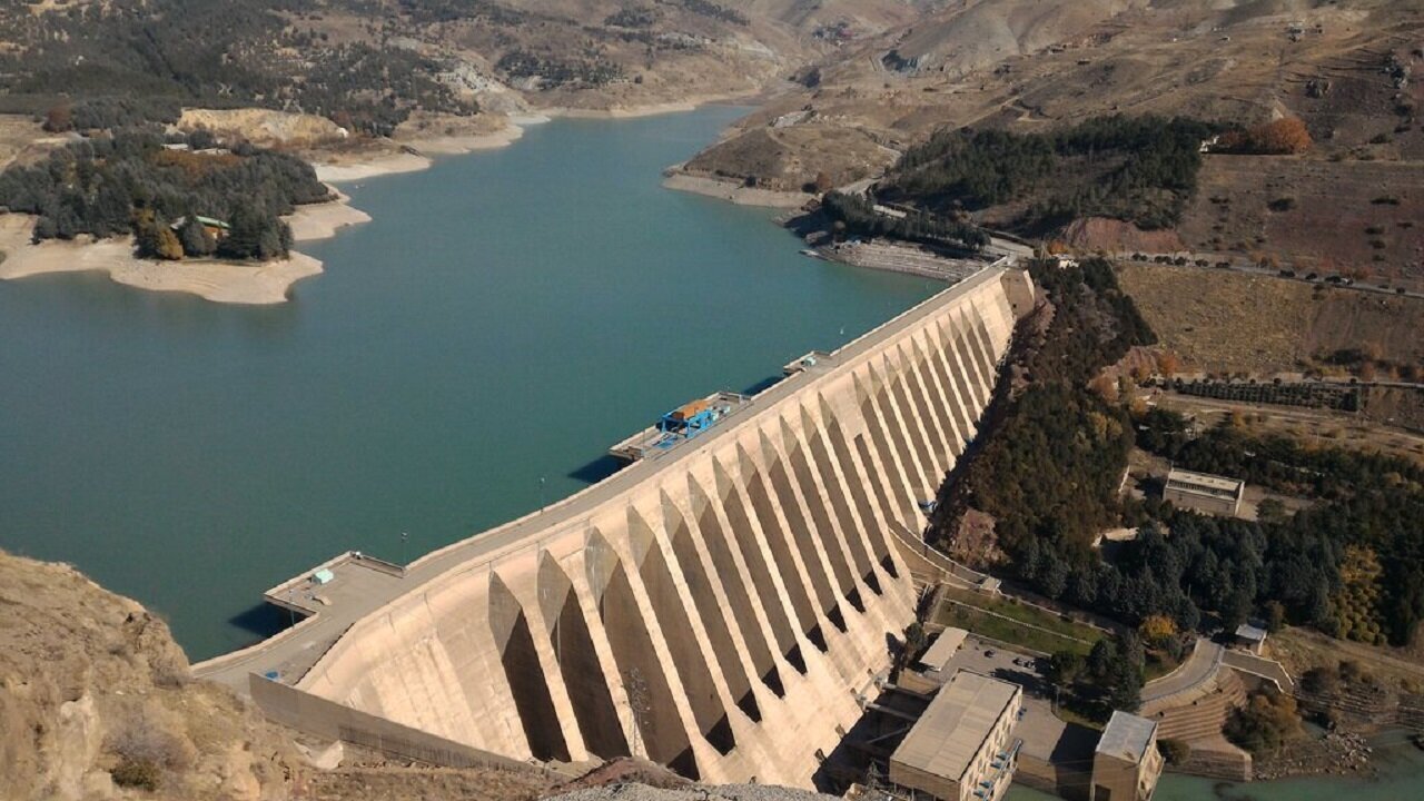 بحران آب به تعویق افتاده اما حل نشده!/تابستان دشوار در تهران و شهرهای کمآب ایران! بحران آب به تعویق افتاده اما حل نشده!/تابستان دشوار در تهران و شهرهای کمآب ایران!