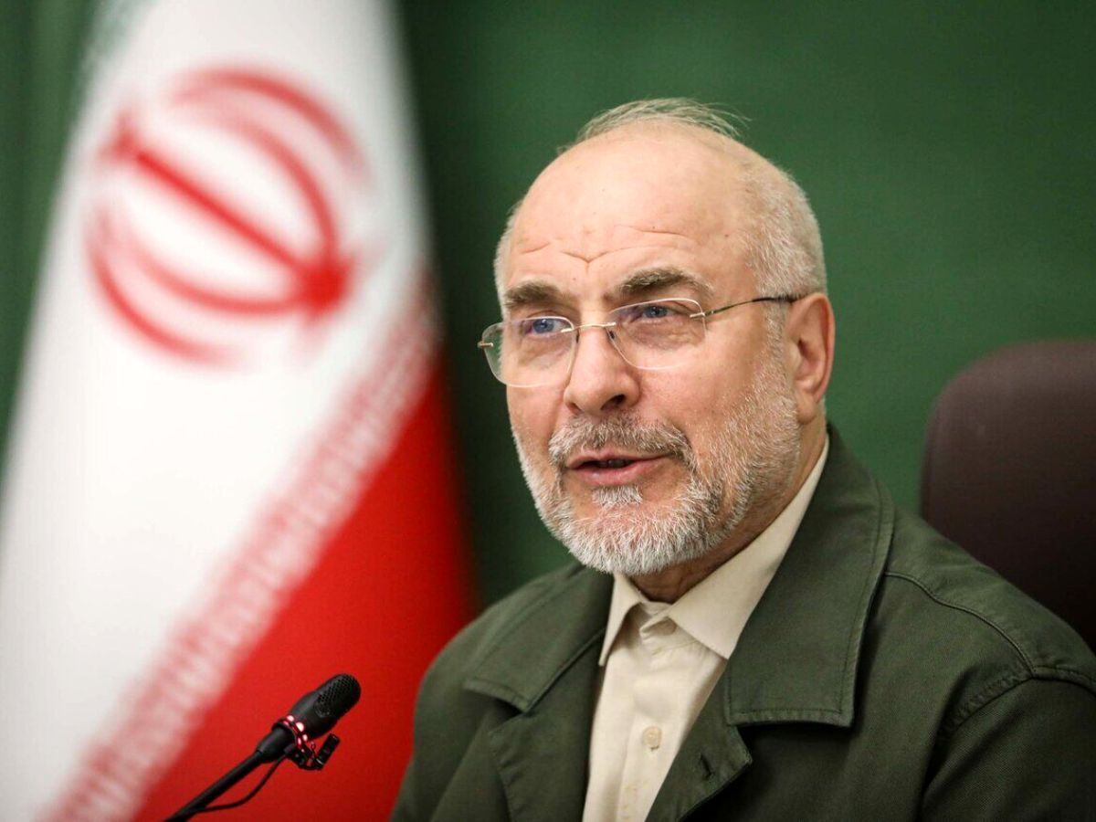 من با رزمندگی دیپلماسی را دنبال می کنم / خوب می دانم چطور باید به آمریکا تفهیم کنم که باید چه اقدامی انجام دهد / تنگه هرمز حتماً به شرایط قبل از جنگ برنمیگردد من با رزمندگی دیپلماسی را دنبال می کنم / خوب می دانم چطور باید به آمریکا تفهیم کنم که باید چه اقدامی انجام دهد / تنگه هرمز حتماً به شرایط قبل از جنگ برنمیگردد