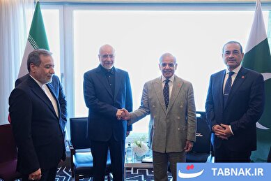عکس:  قالیباف با نخست‌وزیر پاکستان در سوئیس دیدار کرد