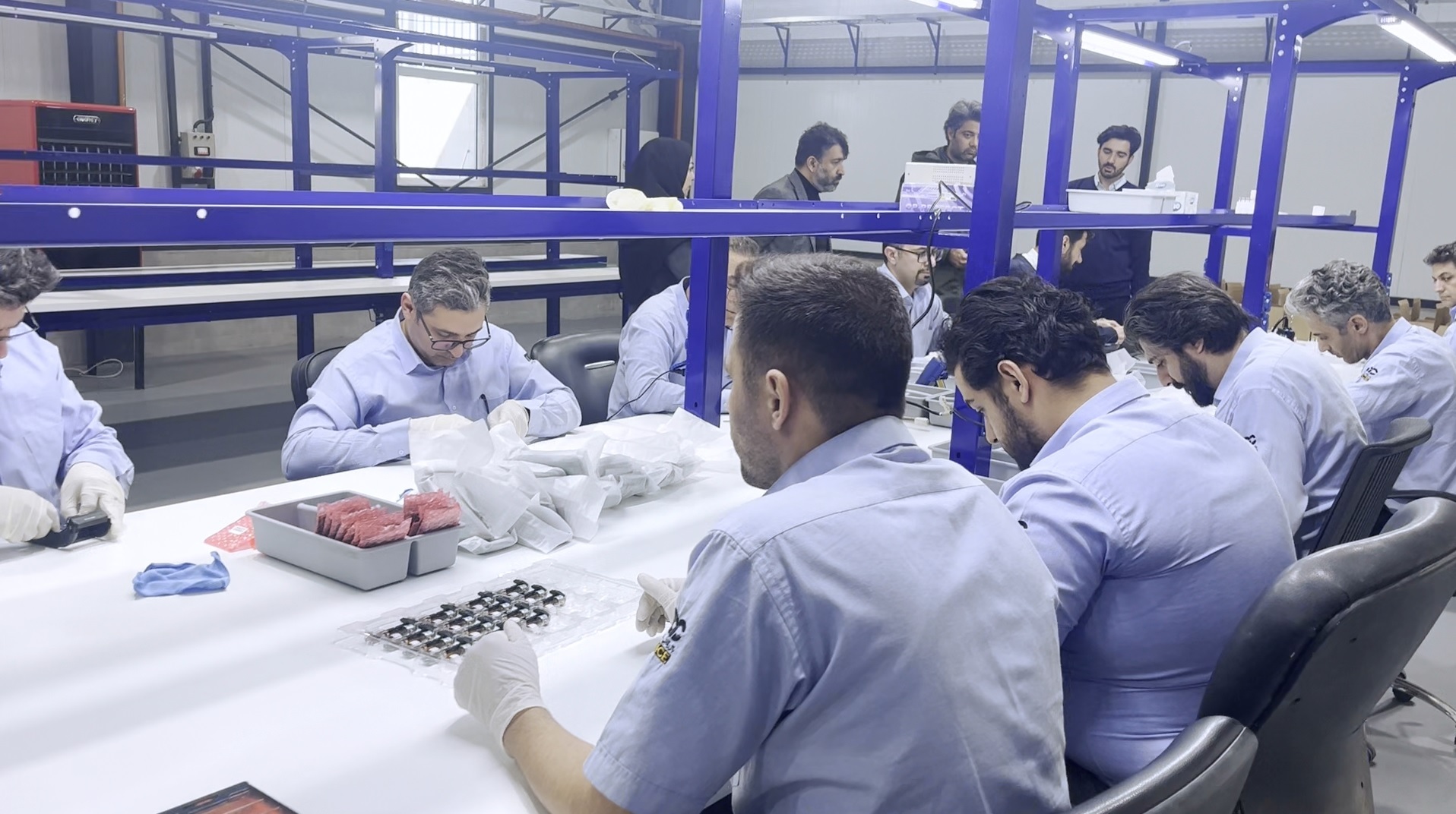 افتتاح کارخانه تولید تجهیزات بانکی و پرداخت &laquo;شرکت مبنا کارت آریا&raquo;