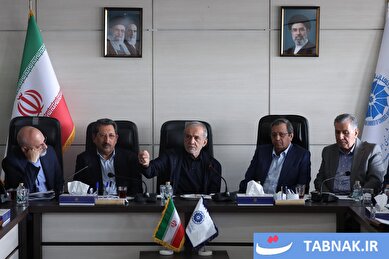 عکس: نشست رئیس‌جمهور با اعضای اتاق بازرگانی