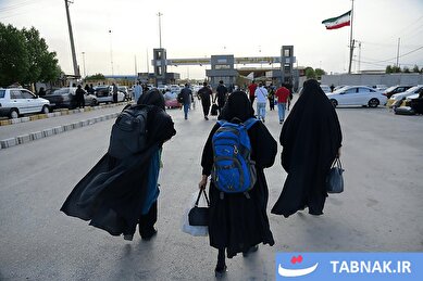 عکس: گذر زائران عرفه از مرزشلمچه