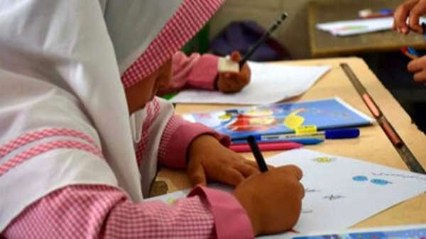 اخطار: دریافت شهریه هنگام ثبتنام ممنوع