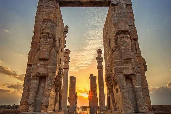 درخشش تمدن ایران در عبور از بحرانها/گذار از دوران مغولان چهطور بود؟ درخشش تمدن ایران در عبور از بحرانها/گذار از دوران مغولان چهطور بود؟