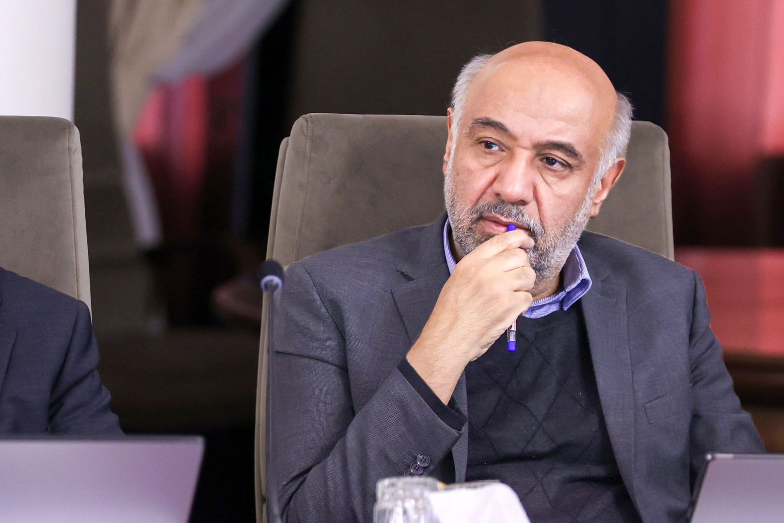 نامه «دیوان محاسبات» به «میدری» پیرامون ماموریت یک مدیر/ آقای وزیر شفاف سازی کنید نامه «دیوان محاسبات» به «میدری» پیرامون ماموریت یک مدیر/ آقای وزیر شفاف سازی کنید