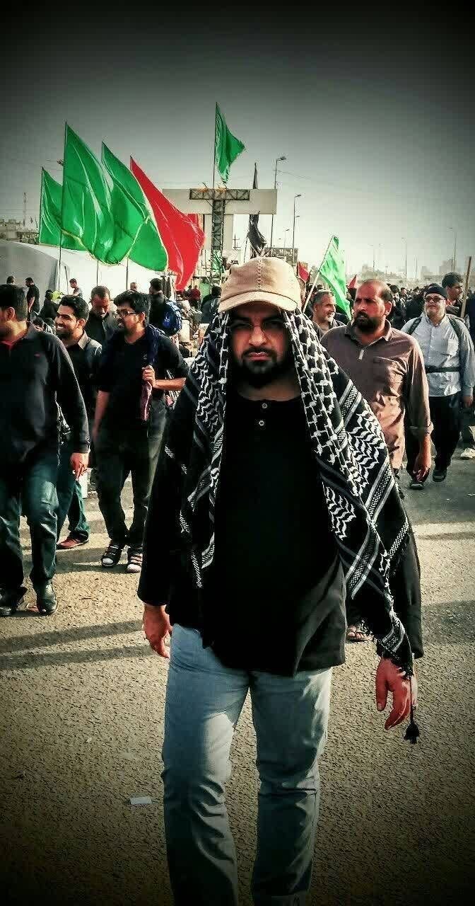 تصاویر شهید صادق زرین از دوستان رهبرانقلاب تصاویر شهید صادق زرین از دوستان رهبرانقلاب