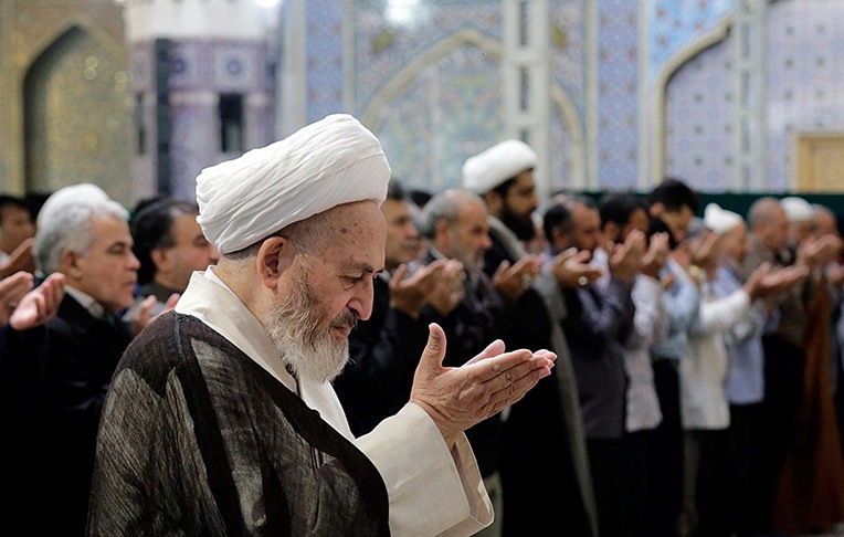 نماز بر پیکر رهبر شهید را چه کسی میخواند؟ / درباره آیت الله جعفر سبحانی نماز بر پیکر رهبر شهید را چه کسی میخواند؟ / درباره آیت الله جعفر سبحانی