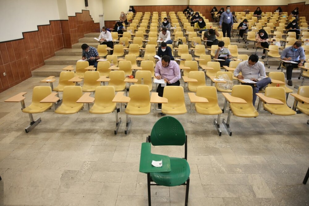 از هر ۱۰۰ دانش آموز مستعد، ۶۰ نفر به حاشیه رانده میشوند/ «سلامت» در سیطره پزشکان سهمیهای
