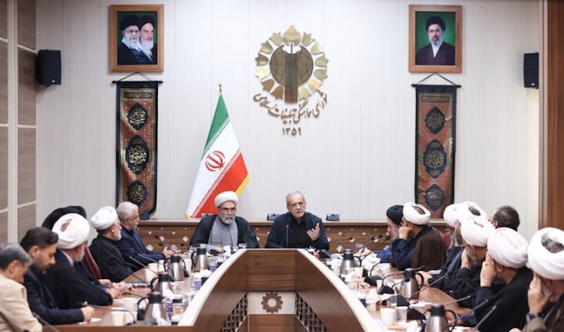 پزشکیان: اگر رهبری دستور میدادند مذاکره نشود، اطاعت میکردیم