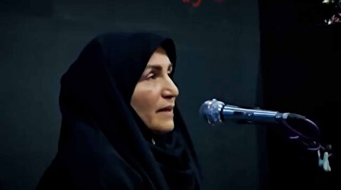 سوزناک ترین مرثیه برای رهبر شهید از زبان زن جوان