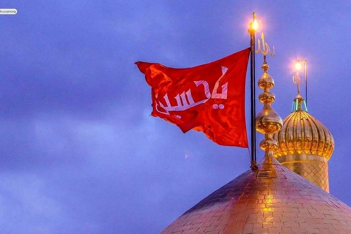 چرا «سید مجید» در مراسم وداع با رهبر شهید، لباس سیاه به تن نداشت؟ چرا «سید مجید» در مراسم وداع با رهبر شهید، لباس سیاه به تن نداشت؟