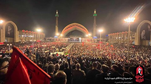 بیعت با خامنه‌ای بیعت با حسین است