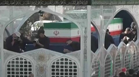 تصاویر خودروی حامل پیکر رهبر انقلاب در تشییع