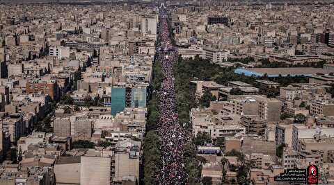 چهار ویدیوی باشکوه از عظمت جمعیت تشییع پیکر قائد شهید