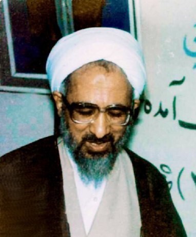 نماز خداحافظی «فیلسوف نظام» بر پیکر رهبر شهید / آیت الله جوادی آملی نیم قرن با انقلاب اسلامی نماز خداحافظی «فیلسوف نظام» بر پیکر رهبر شهید / آیت الله جوادی آملی نیم قرن با انقلاب اسلامی
