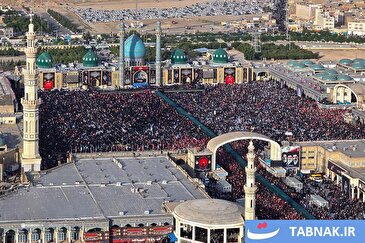 عکس: اقامه نماز و تشییع پیکر مطهر رهبر شهید انقلاب اسلامی در قم