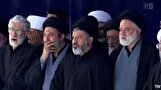 اشک‌های فرزندان رهبر شهید انقلاب پیش از نماز میت