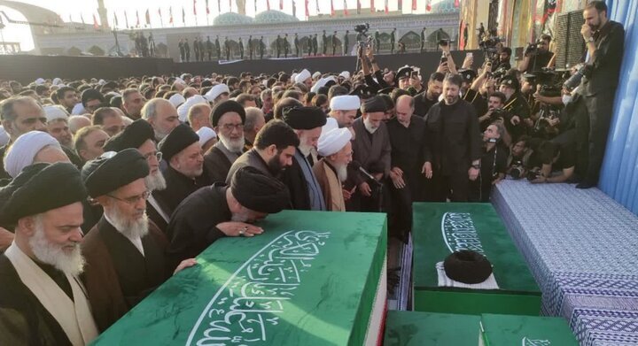 توصیفات آیتالله جوادی آملی از امام شهید در نماز امروز