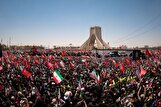 حضور گسترده در مراسم تشییع پیامی فراتر از سوگواری دارد/ ابراز غم و اندوه در خیابان‌ها برای آیت الله خامنه‌ای حقیقی است