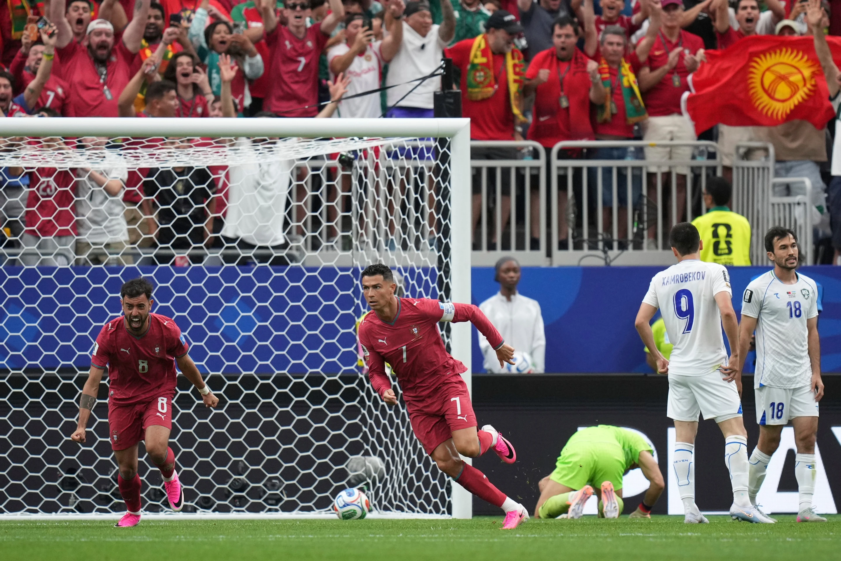 عبور دوباره CR7 از لئو با رکورد منحصر بهفرد/ تمام گلهای رونالدو و مسی در ادوار جام جهانی عبور دوباره CR7 از لئو با رکورد منحصر بهفرد/ تمام گلهای رونالدو و مسی در ادوار جام جهانی