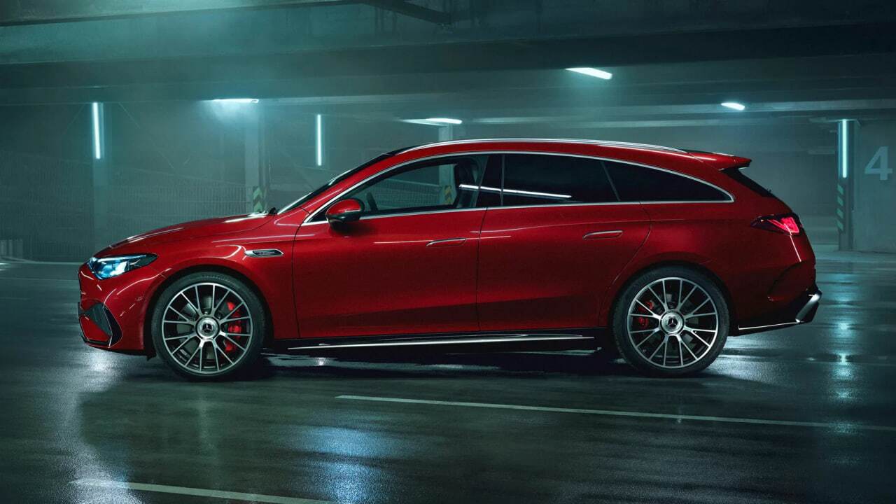  مرسدس بنز با CLA ۴۵ AMG برقی، تعریف خودرو‌های اسپرت را از نو نوشت؛ ۶۷۱ اسب بخار قدرت با صدای موتور چهار سیلندر!