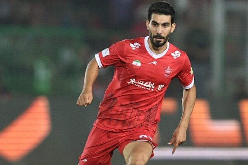 هافبک پرسپولیس جدا شد